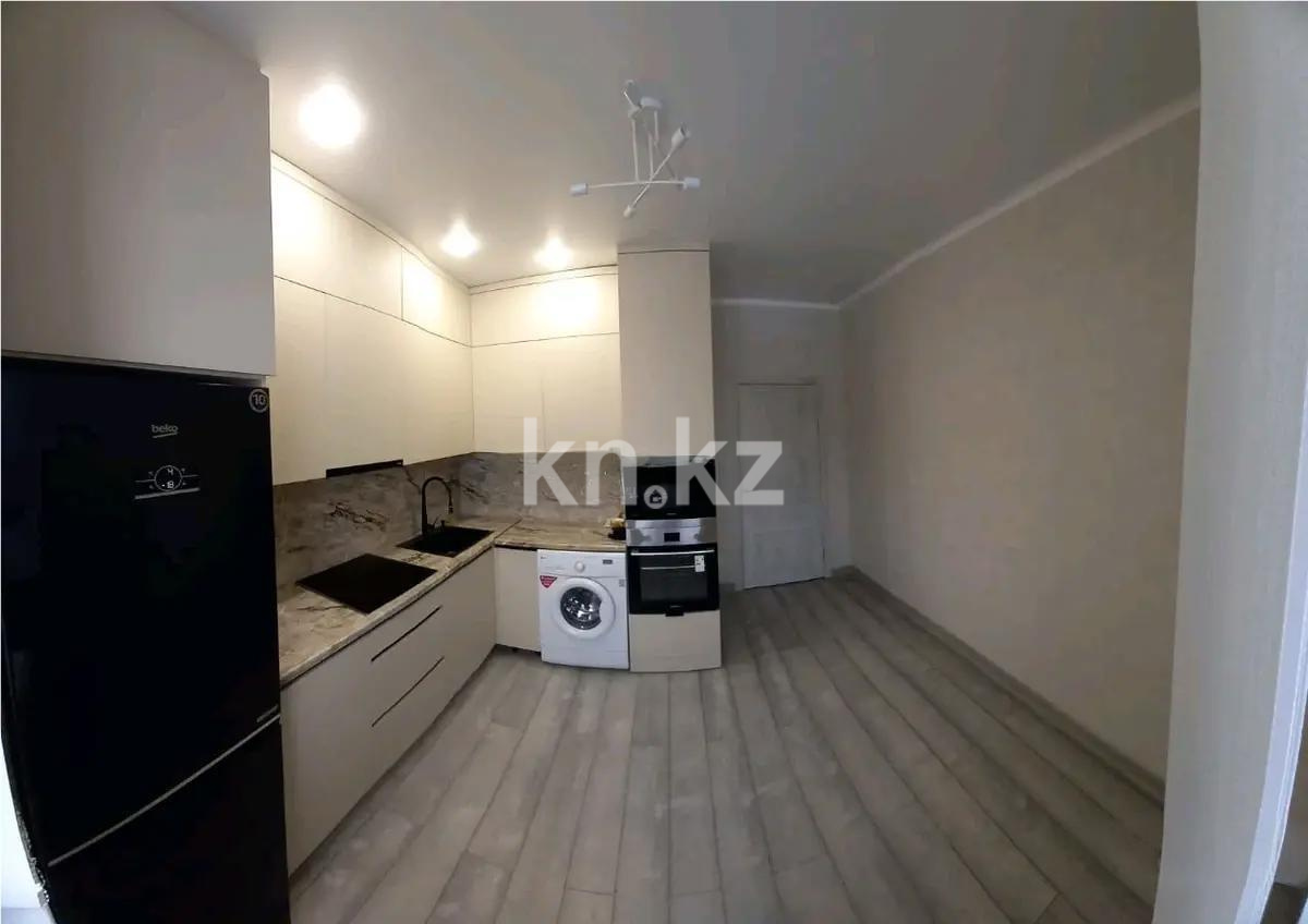 Продажа 3-комнатной квартиры, 90 м², ул. Муканова, дом  49/11 в Караганде - фото 4