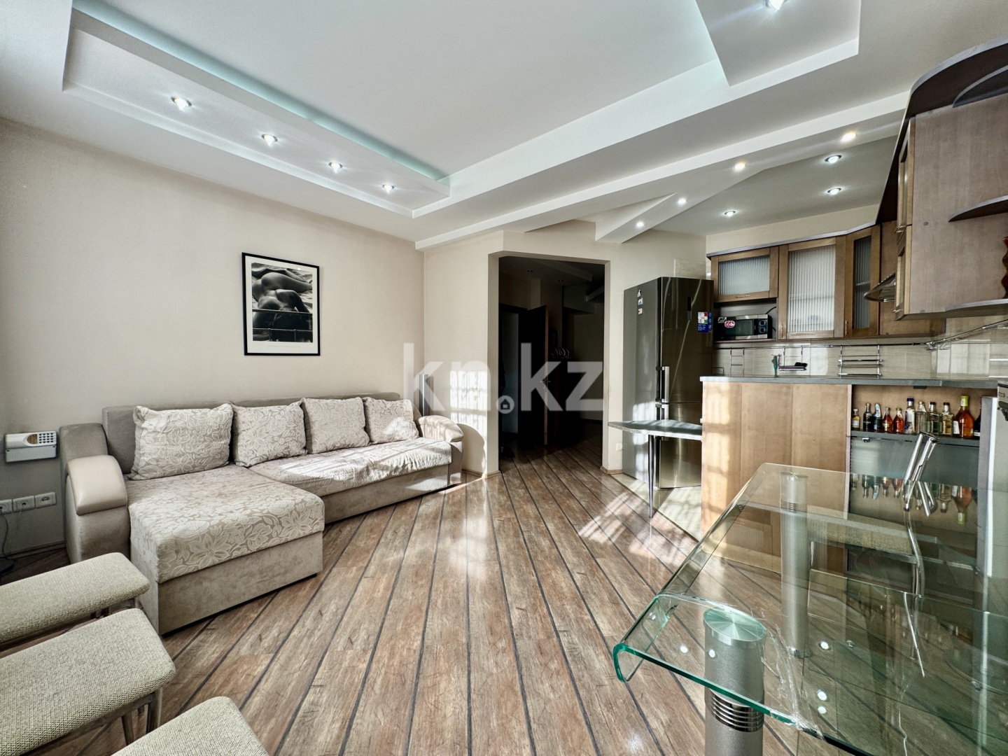 Продажа 3-комнатной квартиры, 66.2 м², ул. Абая, дом  26 в Караганде - фото 4