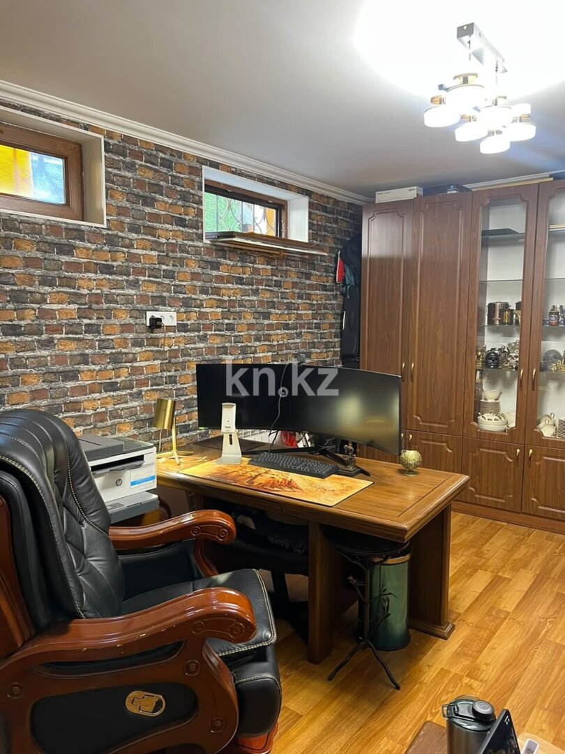 Продажа 6-комнатного дома, 280 м² в Алматы - фото 38