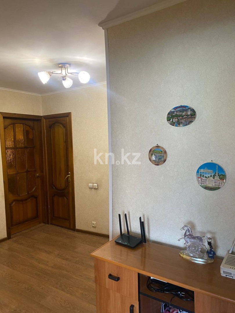 Продажа 3-комнатной квартиры, 63 м², ул. Гоголя, дом  57/2 в Караганде - фото 7
