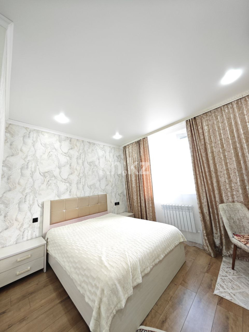 Продажа 3-комнатной квартиры, 64 м², мкр-н Голубые Пруды, дом  7/14 в Караганде - фото 6