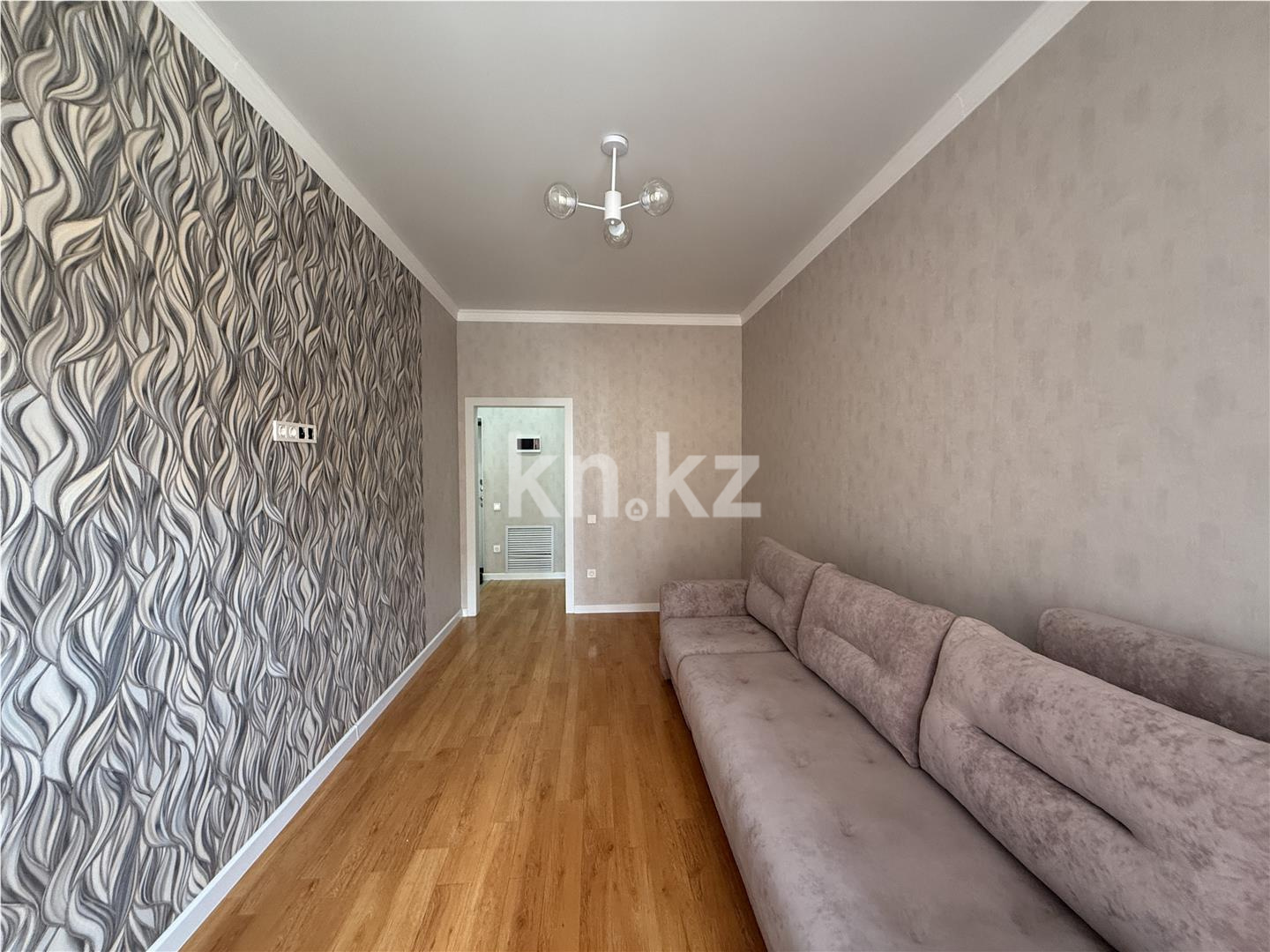 Продажа 1-комнатной квартиры, 38.8 м² в Астане - фото 2