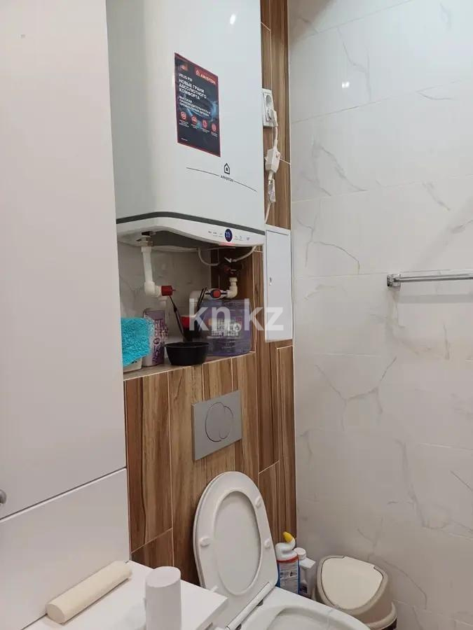 Продажа 3-комнатной квартиры, 85 м², ул. Ондасынова, дом  8 в Караганде - фото 6