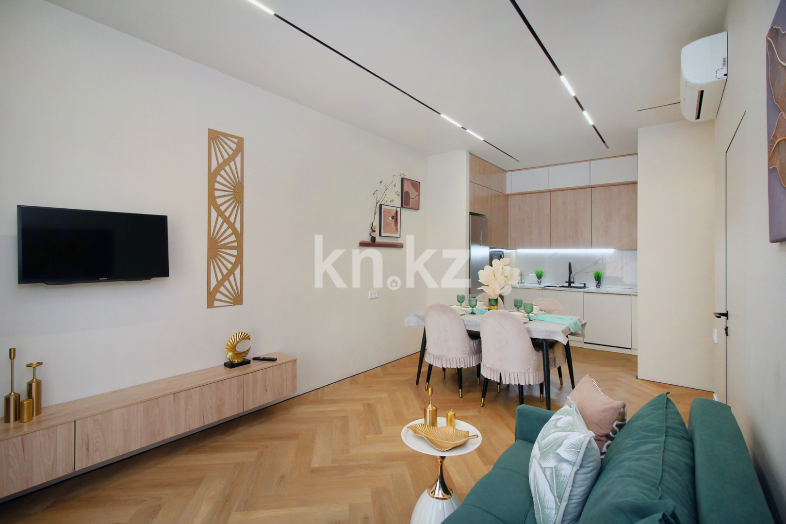 Аренда 3-комнатной квартиры посуточно, 65 м² в Алматы - фото 28