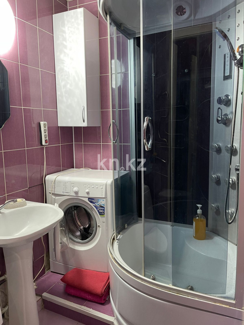 Аренда 1-комнатной квартиры посуточно, 37 м², ул. Гоголя, дом  46/1 в Караганде - фото 3