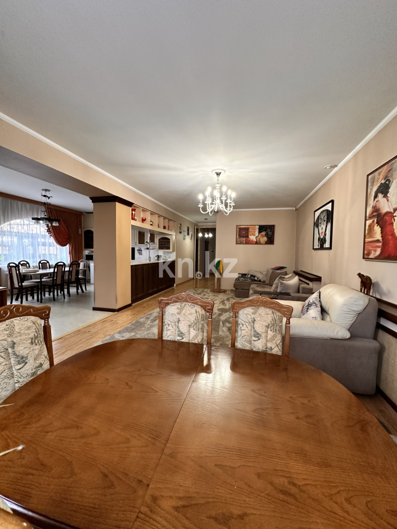 Продажа 6-комнатного дома, 316 м² в Караганде - фото 26