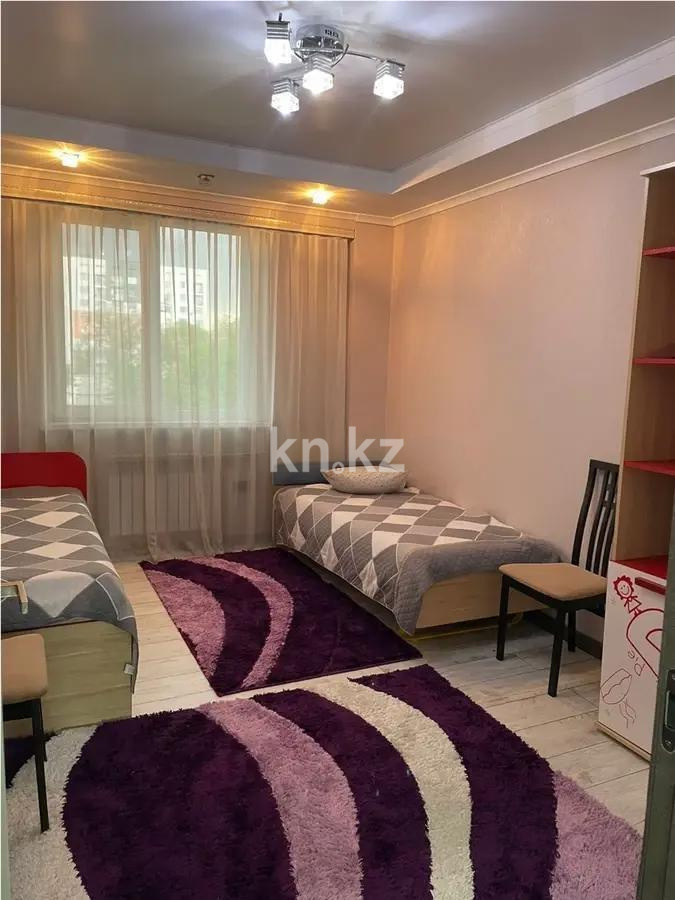 Продажа 4-комнатной квартиры, 98 м², мкр. Аксай-1, дом  11/10 в Алматы - фото 2