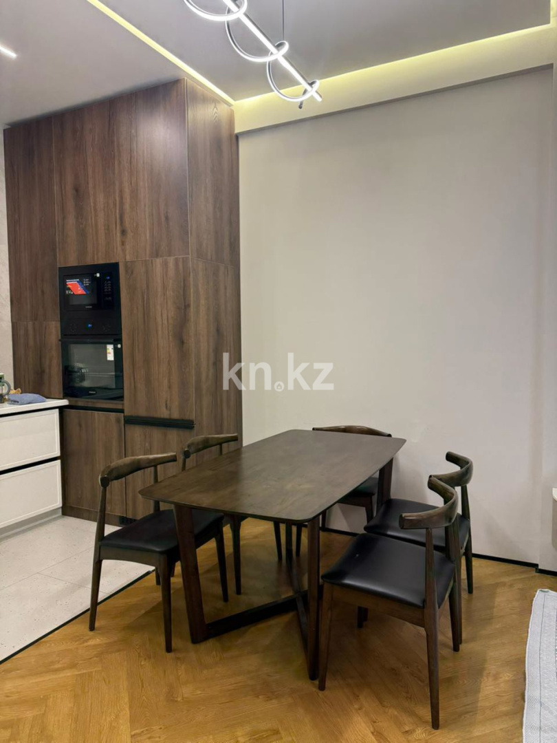 Продажа 2-комнатной квартиры, 81.1 м² в Алматы - фото 17