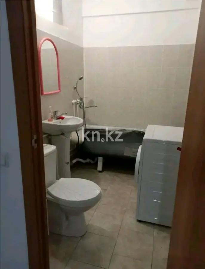 Продажа 1-комнатной квартиры, 42 м² в Караганде - фото 2