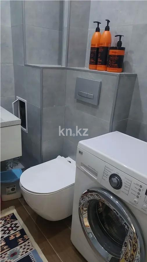 Продажа 1-комнатной квартиры, 32 м², пр. Аль-Фараби, дом  76 в Астане - фото 3