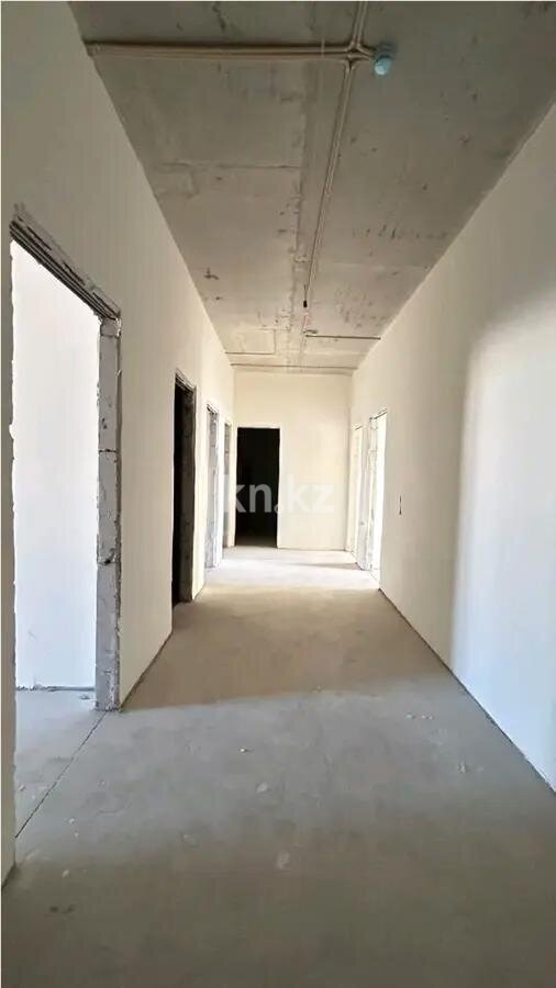 Продажа 4-комнатной квартиры, 136 м² в Астане - фото 4