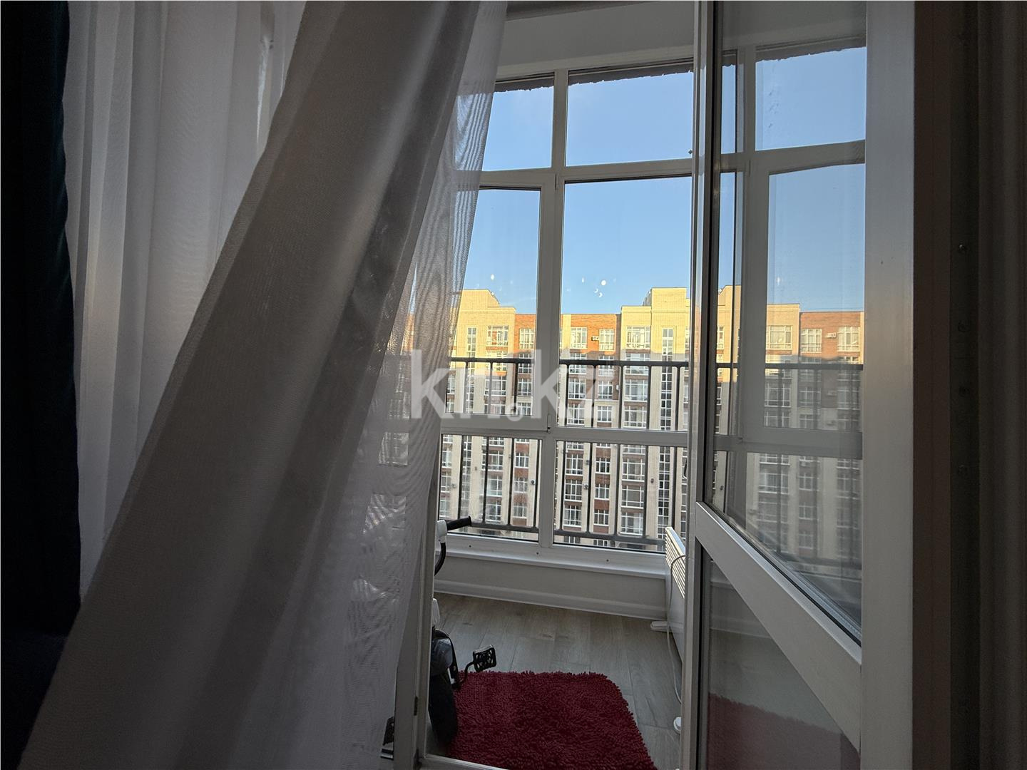Продажа 3-комнатной квартиры, 91 м², ул. Ашимова в Караганде - фото 11