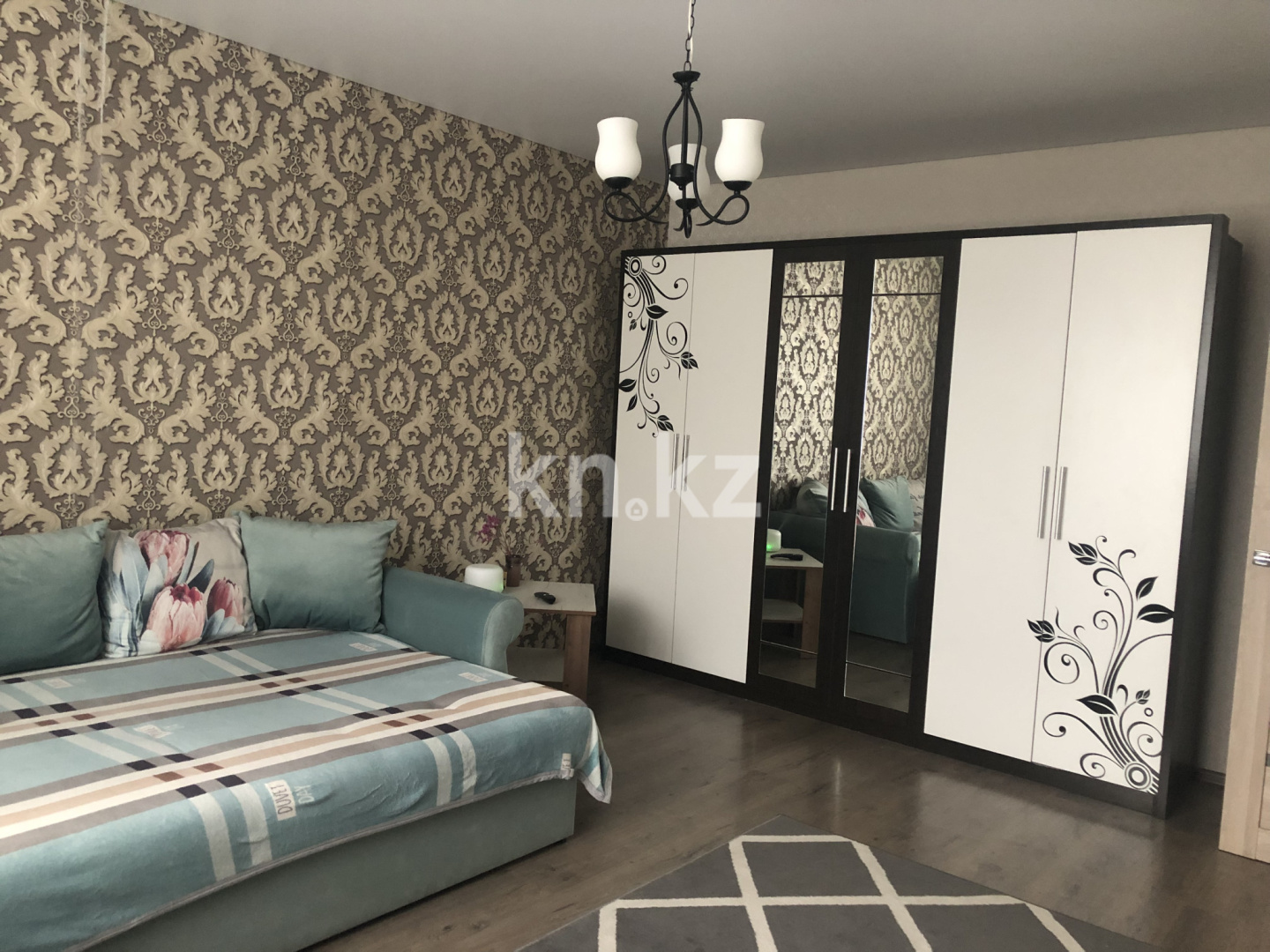 Продажа 1-комнатной квартиры, 41 м², ул. Сарыарка, дом  6 в Караганде - фото 3