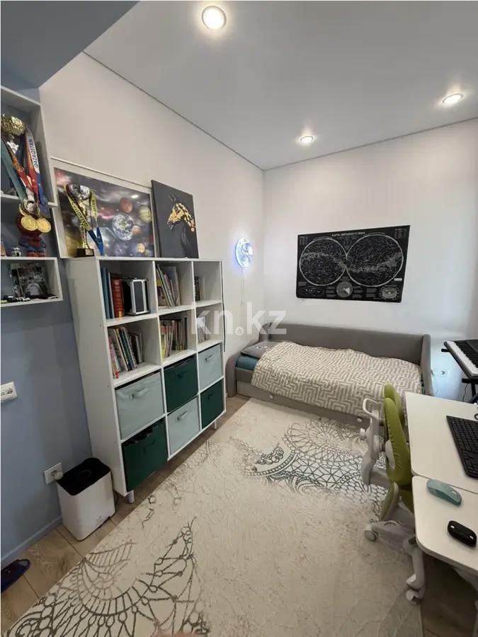 Продажа 3-комнатной квартиры, 72.4 м² в Алматы - фото 2