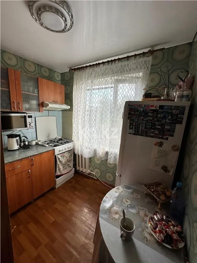 Продажа 2-комнатной квартиры, 45 м², мкр-н 12, дом  40 в Караганде - фото 3
