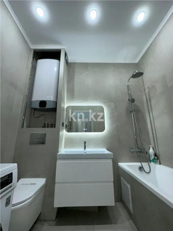 Продажа 2-комнатной квартиры, 65 м² в Караганде - фото 2