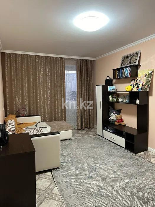 Продажа 1-комнатной квартиры, 30 м², мкр-н Восток-2, дом  13 в Караганде