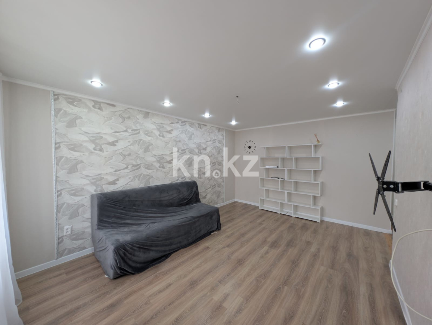 Продажа 2-комнатной квартиры, 51.6 м² в Уральске