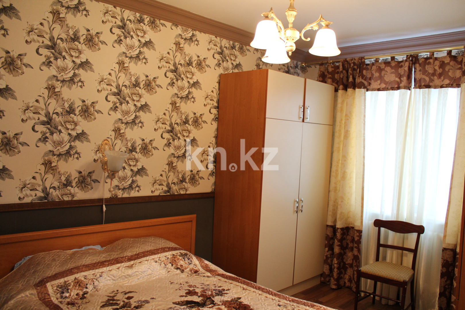 Продажа 4-комнатной квартиры, 76 м², мкр-н Гульдер-1, дом  18 в Караганде - фото 2