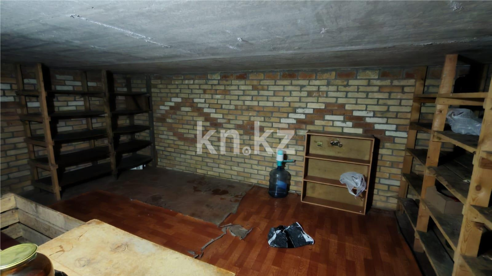 Продажа 7-комнатного дома, 394 м² в Караганде - фото 2