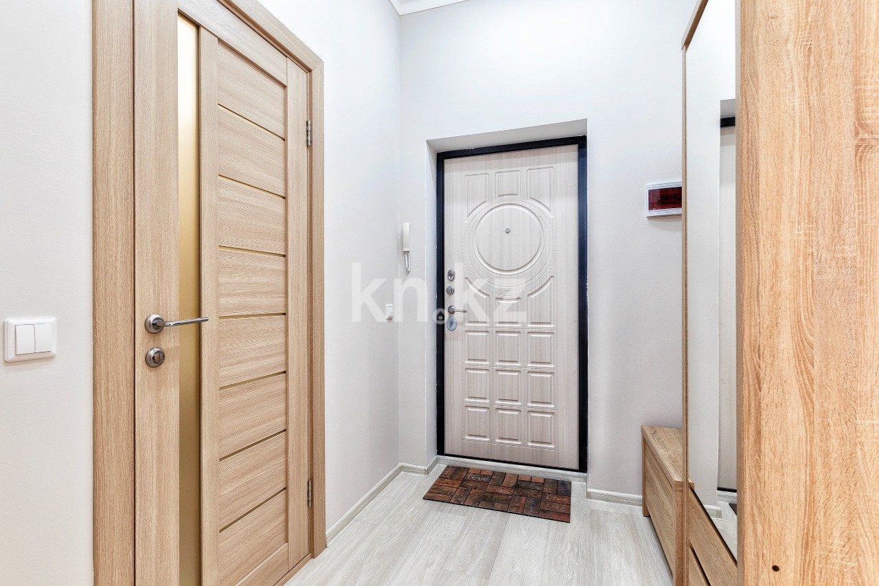 Аренда 1-комнатной квартиры посуточно, 40 м², ул. Анет баба, дом  11 - ул. Мухамедханова в Астане - фото 10