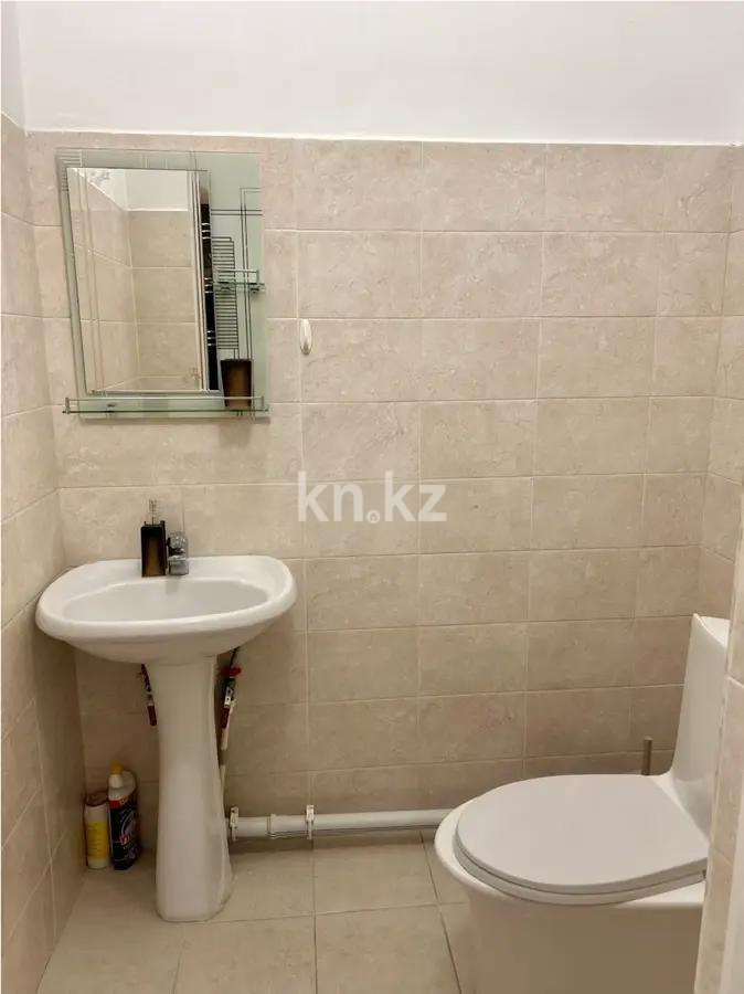 Продажа 2-комнатной квартиры, 62.8 м² в Алматы - фото 5