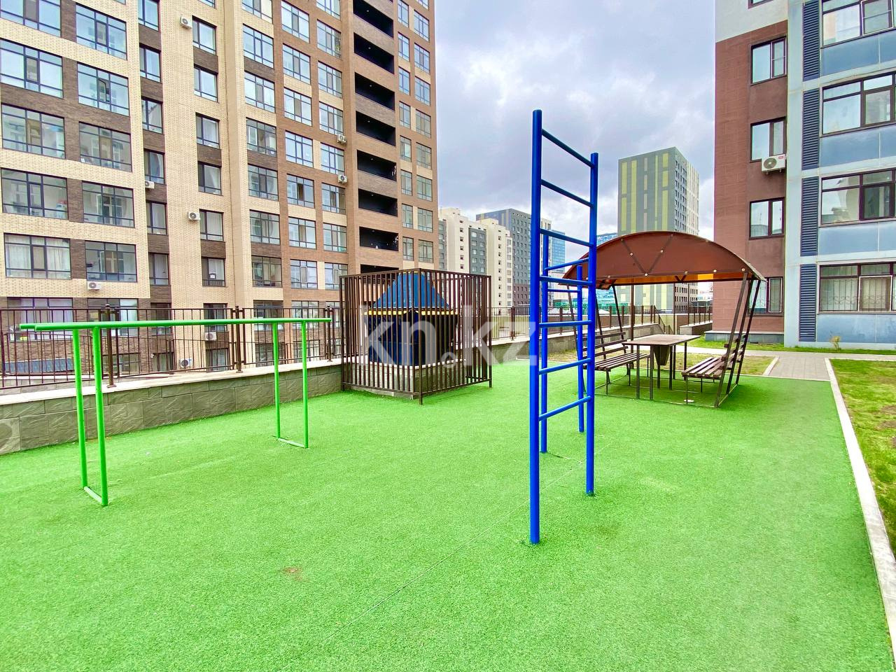 Продажа 2-комнатной квартиры, 65 м² в Астане - фото 24