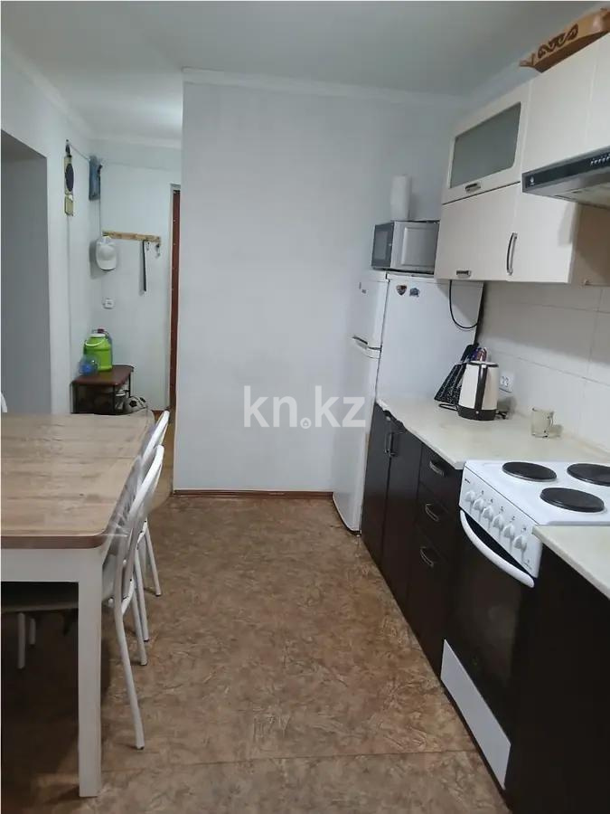 Продажа 2-комнатной квартиры, 67 м², ул. Бирюзова, дом  41 в Караганде - фото 3