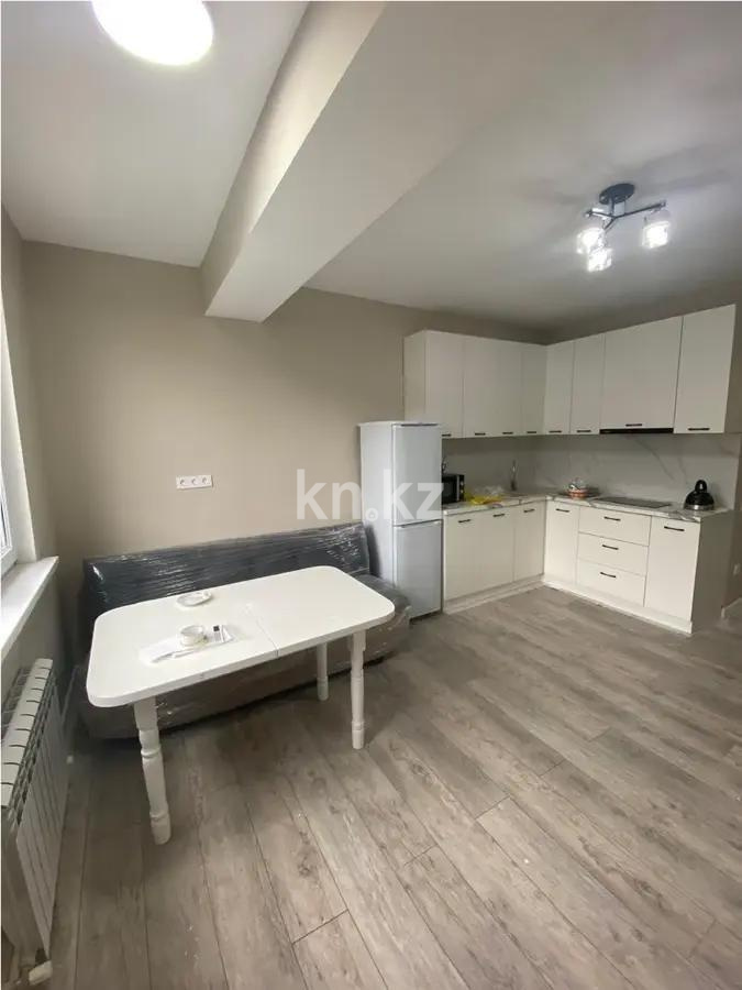 Продажа 2-комнатной квартиры, 50 м², ул. Халиуллина, дом  168 в Алматы - фото 3