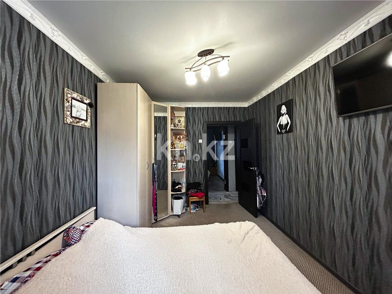 Продажа 4-комнатной квартиры, 79 м², ул. Язева в Караганде - фото 2