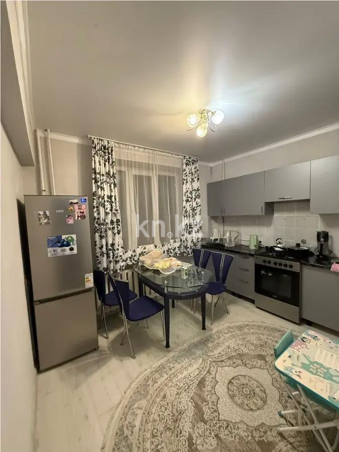 Продажа 2-комнатной квартиры, 52.8 м², ул. Толе би, дом  152 в Алматы - фото 3