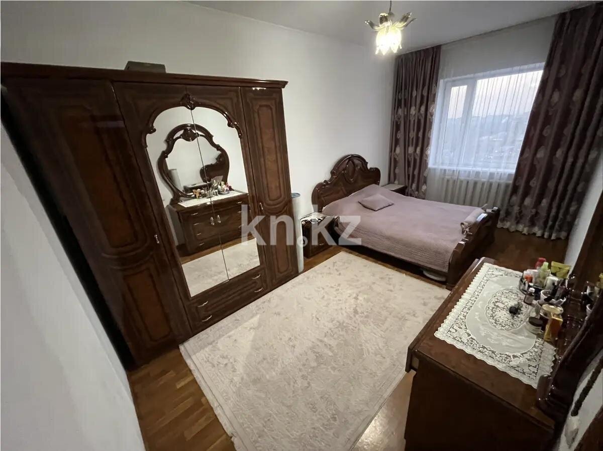Продажа 4-комнатной квартиры, 99 м² в Алматы - фото 4