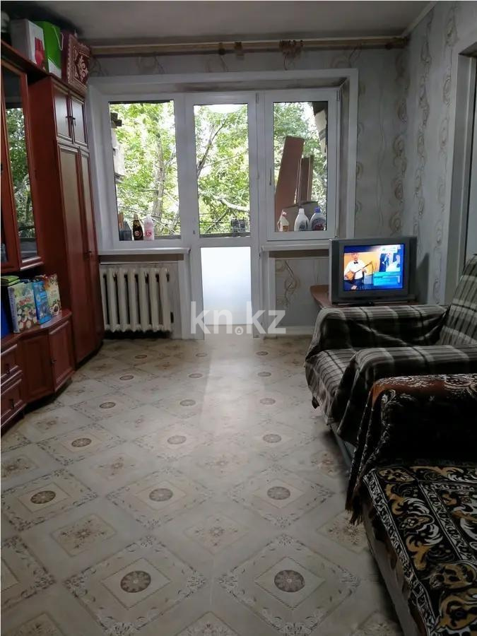 Продажа 3-комнатной квартиры, 56 м², 12 мкр., дом  12 в Караганде