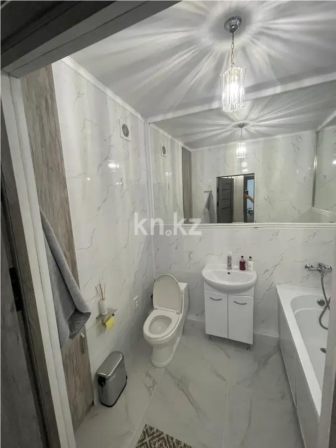 Продажа 2-комнатной квартиры, 63 м², пр. Назарбаева, дом  28а/4 в Алматы - фото 3