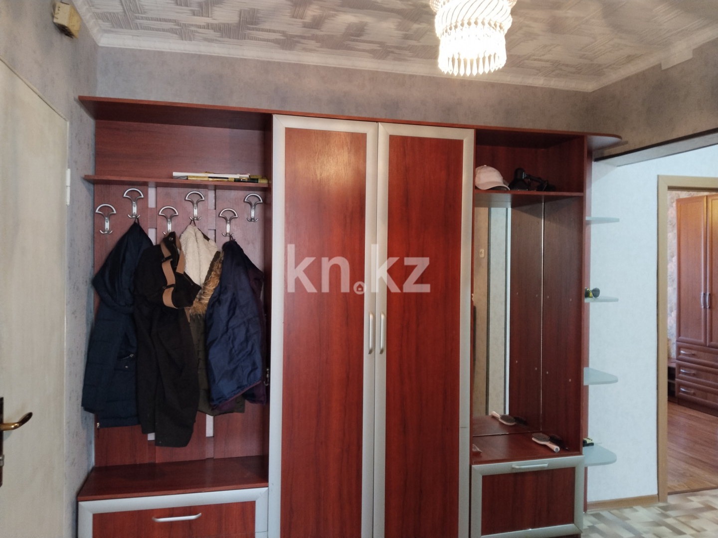 Продажа 3-комнатной квартиры, 62.2 м², мкр-н Гульдер-1, дом  3 в Караганде - фото 4