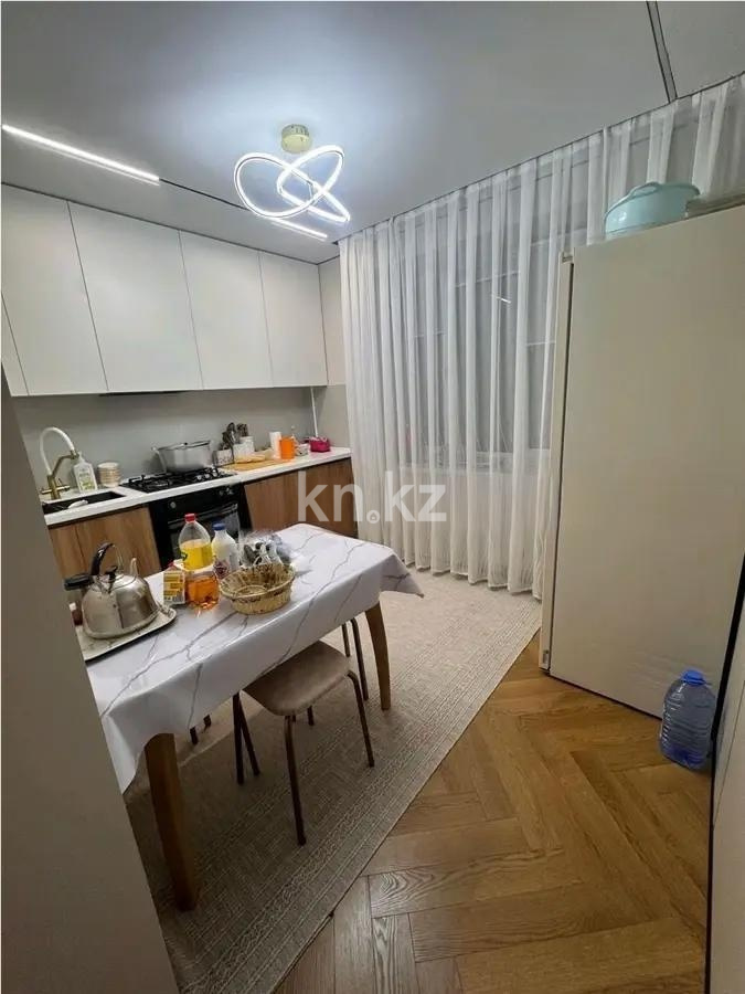 Продажа 3-комнатной квартиры, 67 м² в Алматы - фото 4