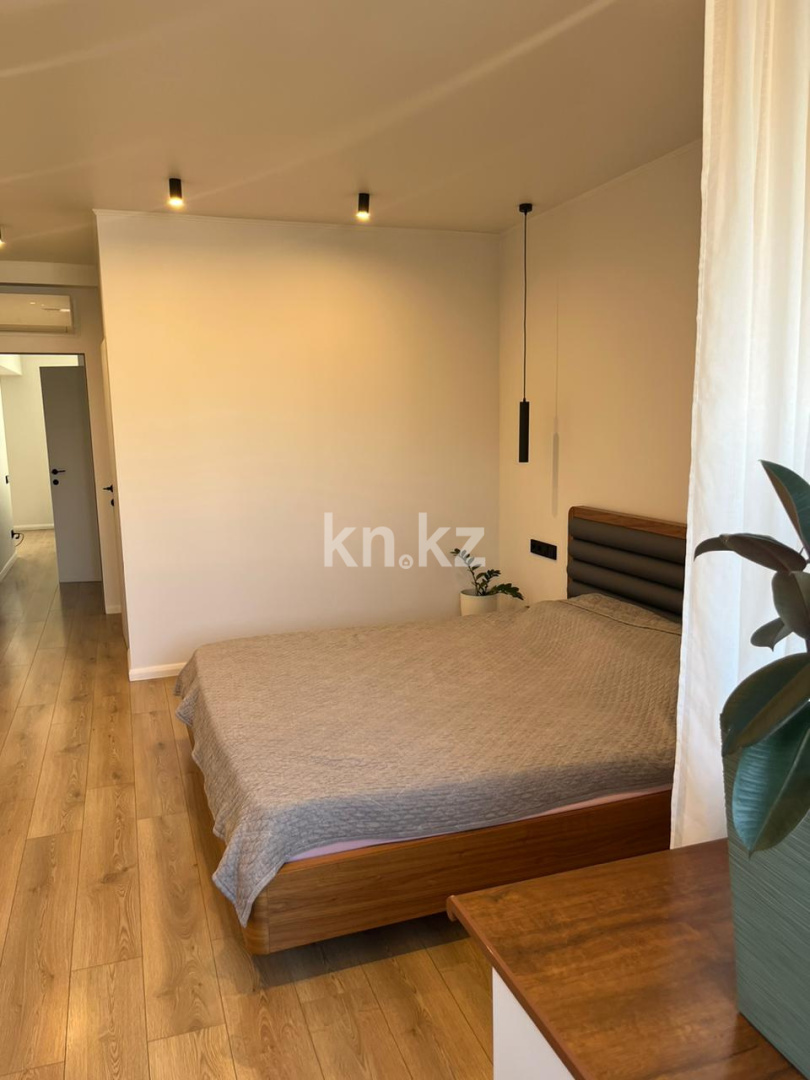 Продажа 2-комнатной квартиры, 62 м², Ади Шарипова в Алматы - фото 12