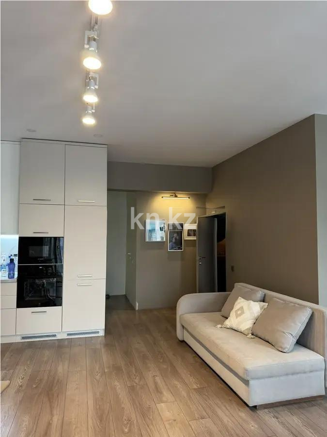 Продажа 1-комнатной квартиры, 67 м² в Алматы