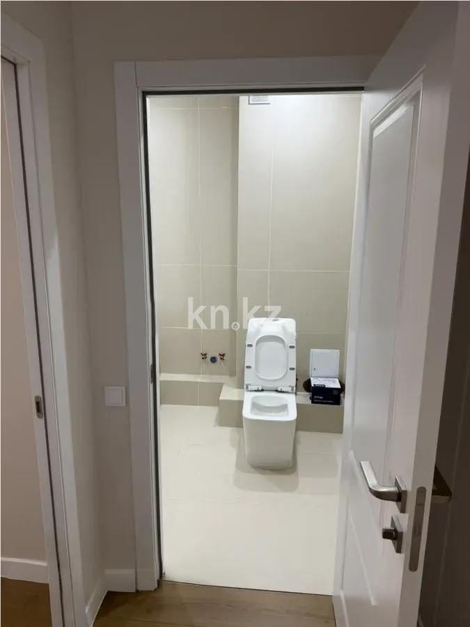 Продажа 2-комнатной квартиры, 65 м² в Алматы - фото 4