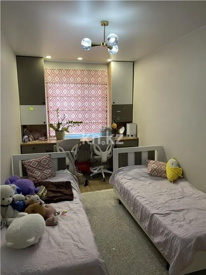 Продажа 3-комнатной квартиры, 60.1 м², ул. Ауэзова, дом  64/4 в Алматы - фото 3