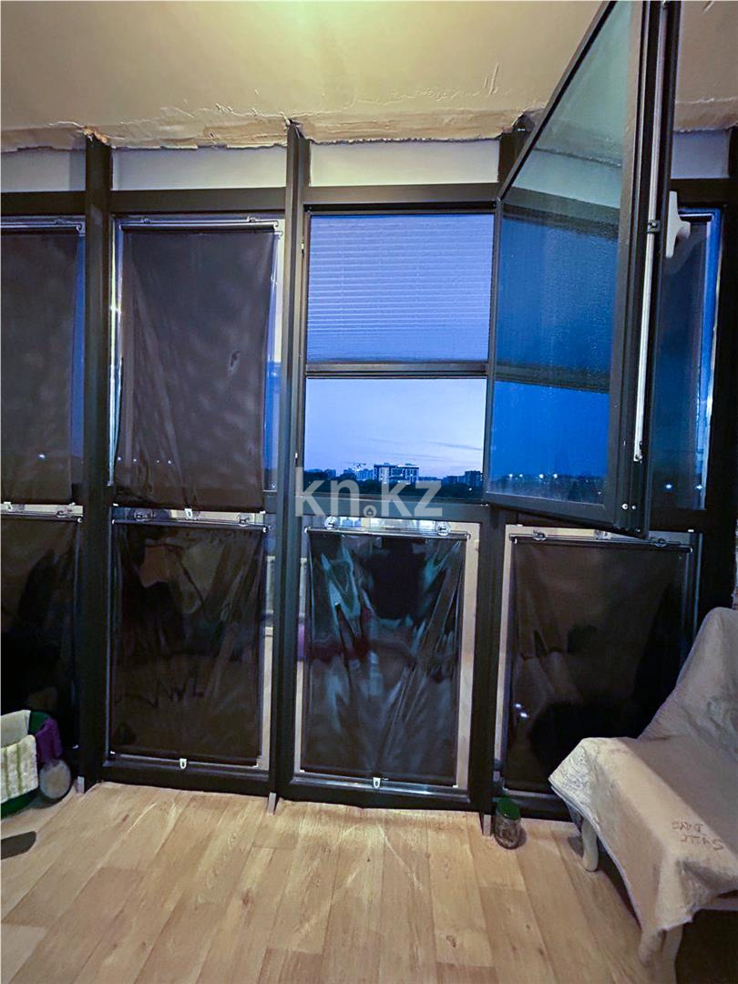 Продажа 3-комнатной квартиры, 94 м², ул. Муканова в Караганде - фото 17