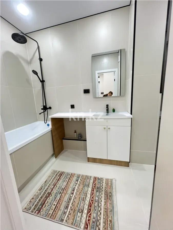 Продажа 4-комнатной квартиры, 71 м² в Алматы - фото 4