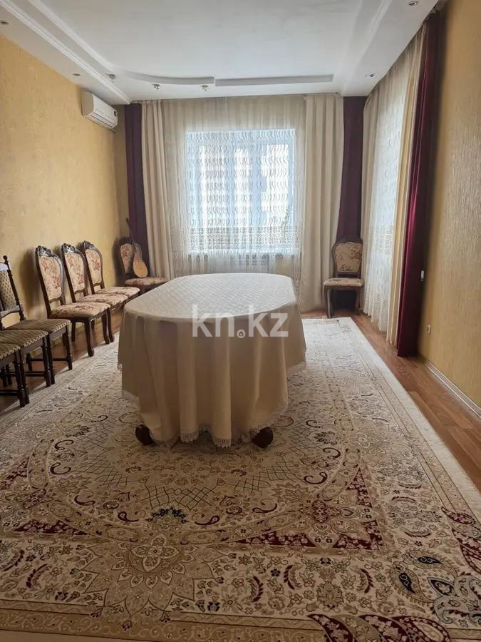 Продажа 4-комнатной квартиры, 121 м², ул. Лободы, дом  27/2 в Караганде