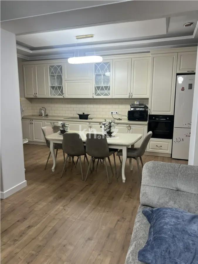 Продажа 4-комнатной квартиры, 150 м², ул. Габдуллина, дом  18 в Астане - фото 5