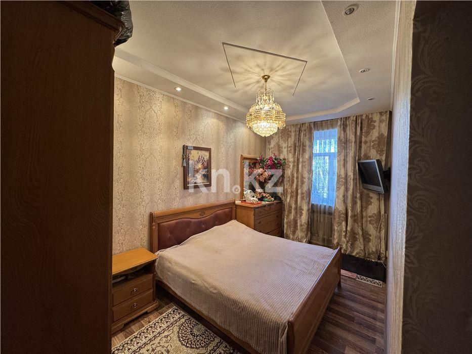 Продажа 3-комнатной квартиры, 87 м² в Караганде