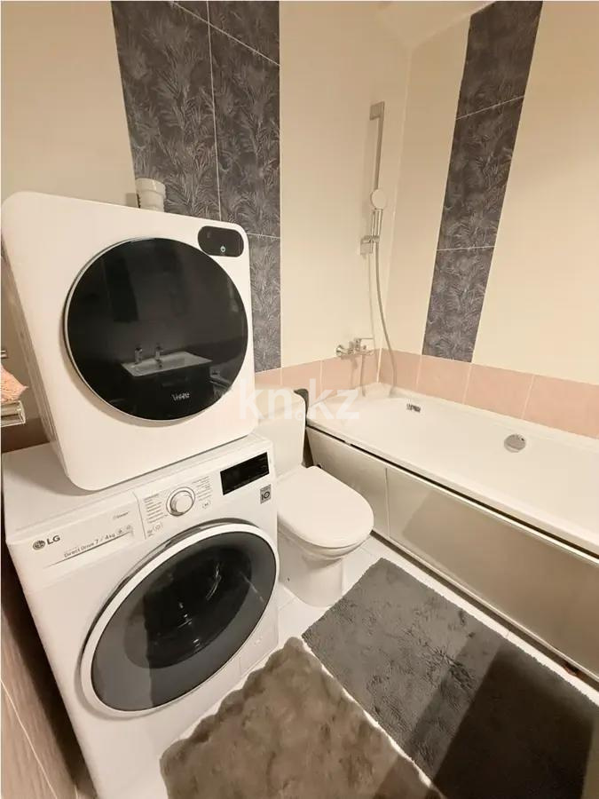 Продажа 3-комнатной квартиры, 135 м², ул. Керей-Жанибек хандар, дом  29 в Алматы - фото 5