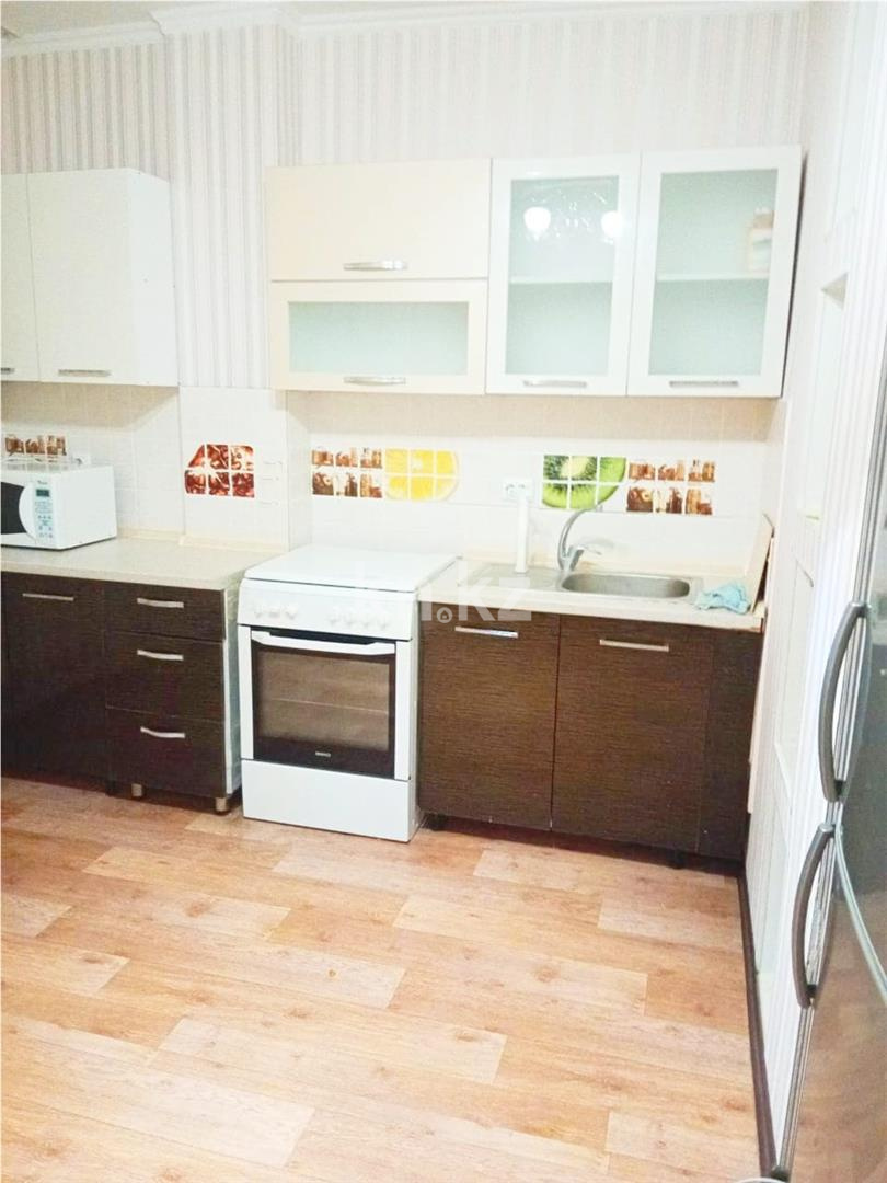 Продажа 1-комнатной квартиры, 48 м², ул. Туркестан в Астане - фото 4