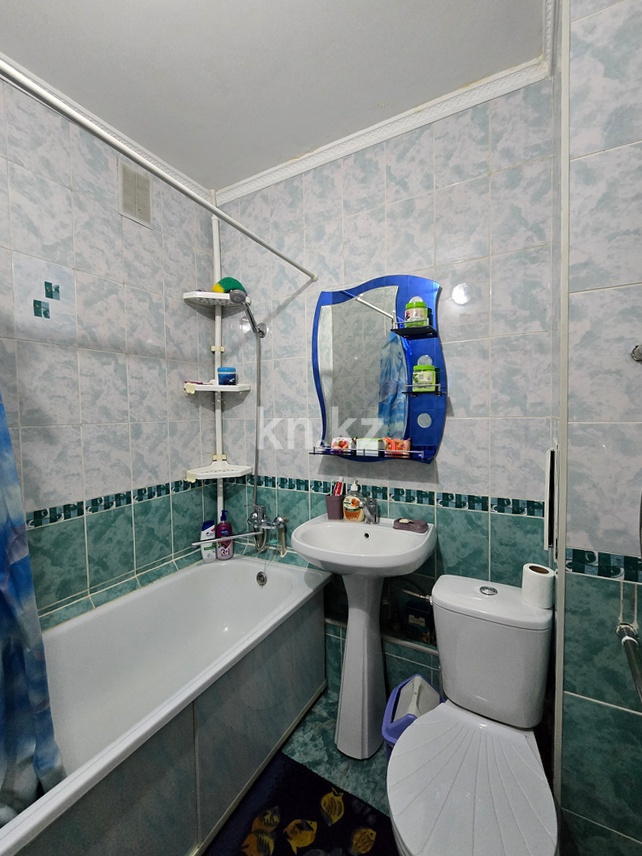 Продажа 2-комнатной квартиры, 43 м², мкр-н Аксай-2, дом  3 в Алматы - фото 14