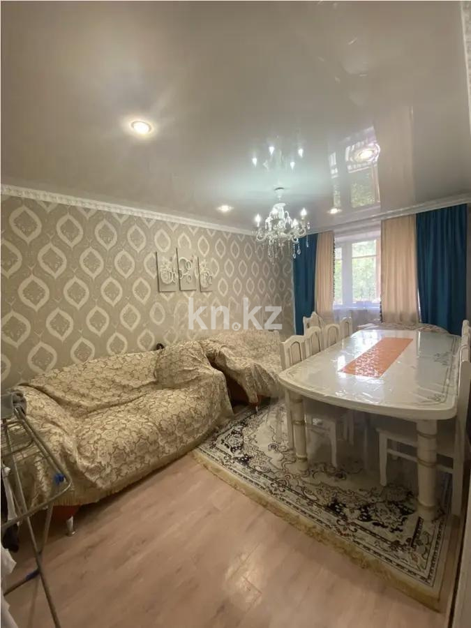 Продажа 3-комнатной квартиры, 63 м², мкр-н Восток-2, дом  14 в Караганде