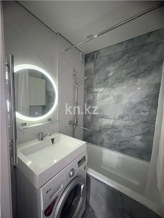 Продажа 4-комнатной квартиры, 80 м², мкр-н Голубые Пруды, дом  12 в Караганде - фото 5